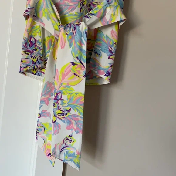 Abbey Glass front tie top size S - Picture 3 of 14